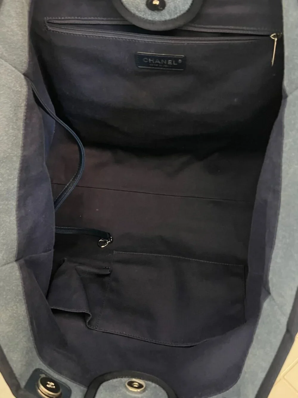 Chanel Blue Sequins canvas tote  Deauville large size - Picture 15 of 17